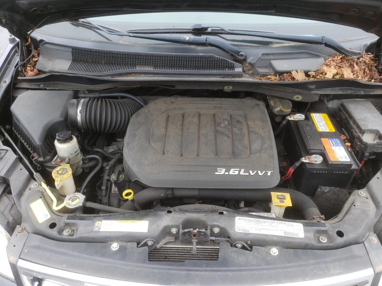 Photo 7 from auction – 2012 CHRYSLER TOWN & COU with VIN 2C4RC1BG3CR345550
