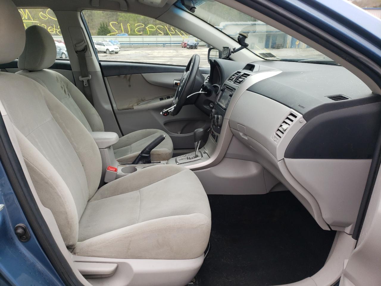 Photo 5 from auction – 2013 TOYOTA COROLLA BA with VIN 5YFBU4EE8DP187816