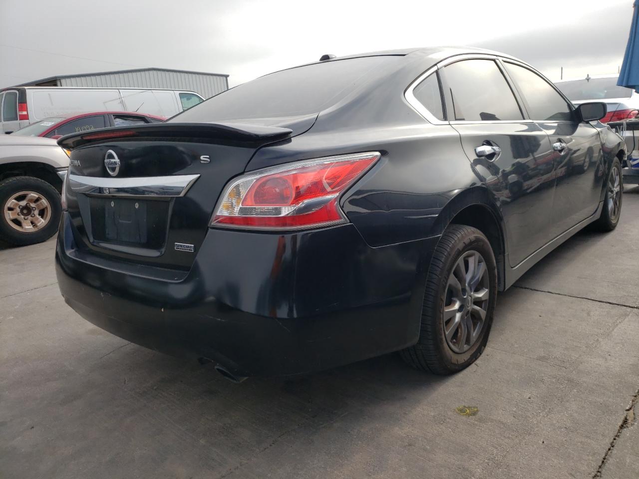 Photo 4 from auction – 2015 NISSAN ALTIMA 2.5 with VIN 1N4AL3AP1FC488669