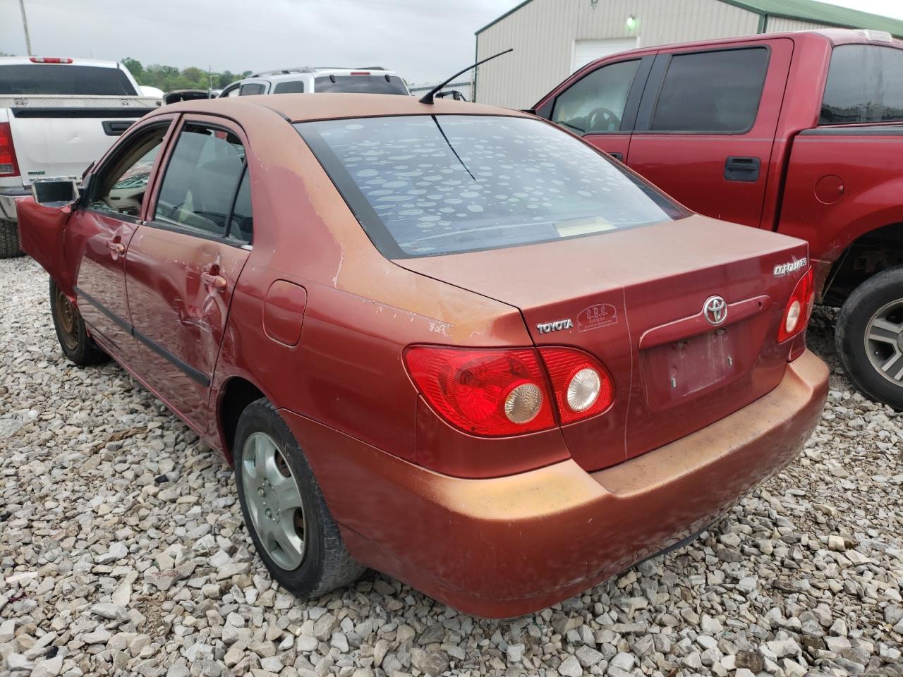 Photo 3 from auction – 2005 TOYOTA COROLLA CE with VIN 1NXBR32E35Z394243
