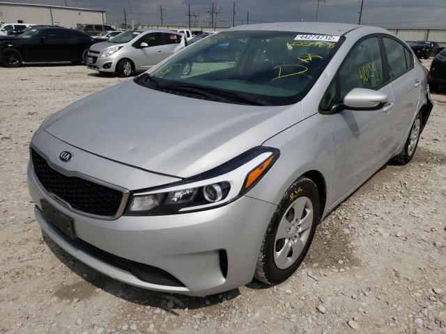 Photo 2 from auction – 2018 KIA FORTE LX with VIN 3KPFK4A71JE225768