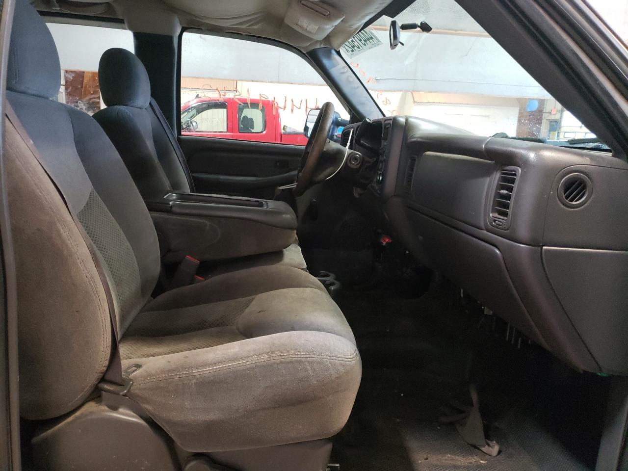 Photo 5 from auction – 2007 CHEVROLET SILVERADO with VIN 1GCHC29U17E101492