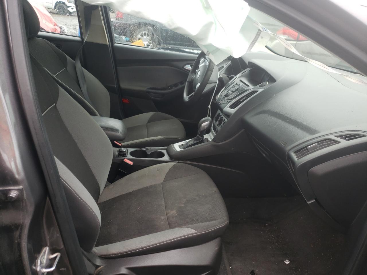 Photo 5 from auction – 2012 FORD FOCUS SE with VIN 1FAHP3F23CL465261