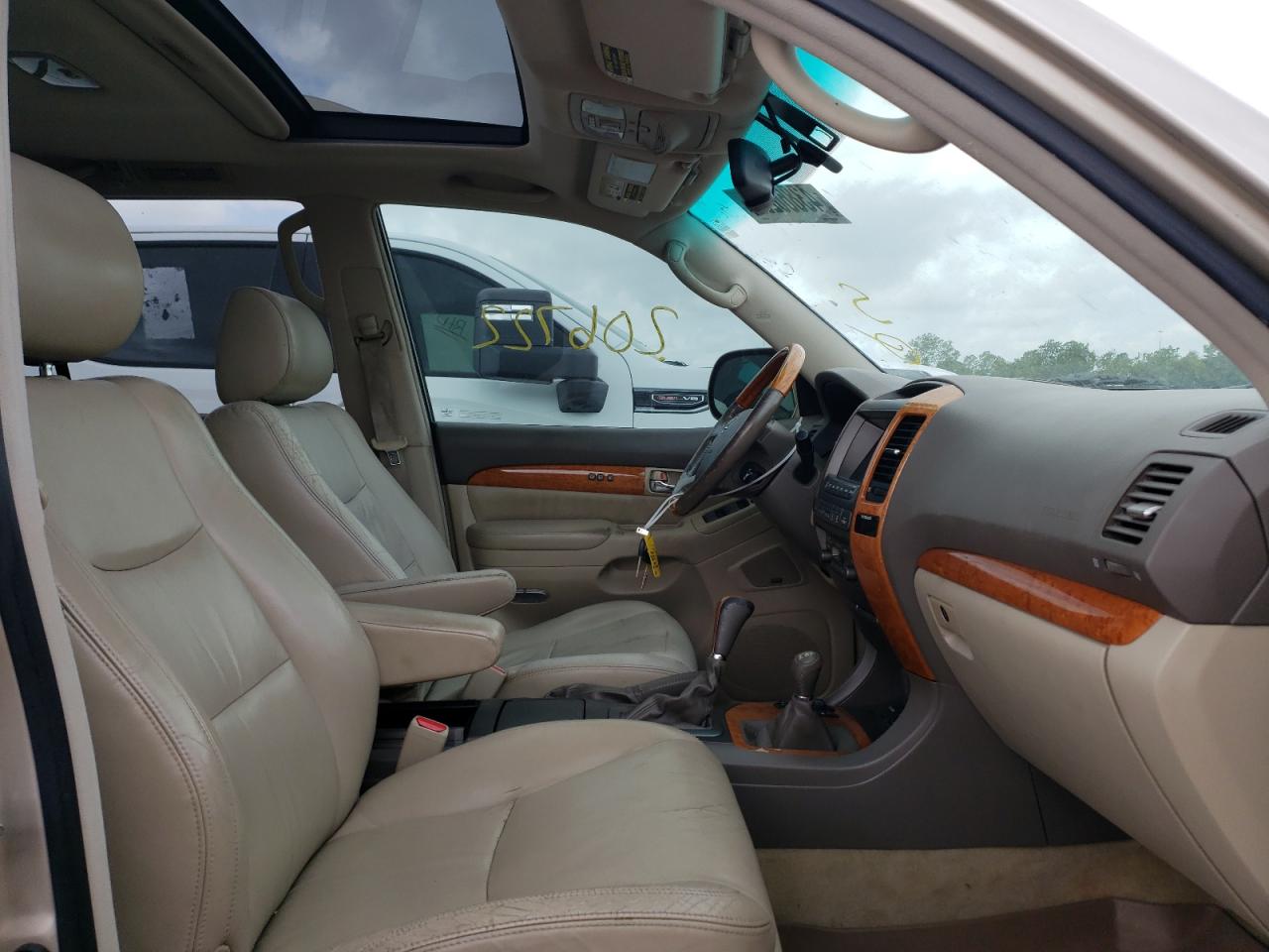 Photo 5 from auction – 2007 LEXUS GX 470 with VIN JTJBT20X070140727