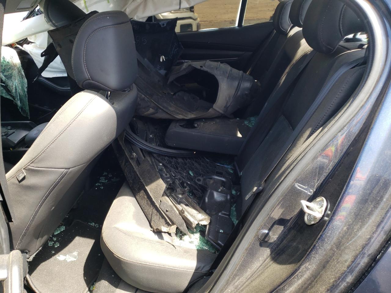 Photo 6 from auction – 2020 MAZDA 3 SELECT with VIN 3MZBPACL7LM131618