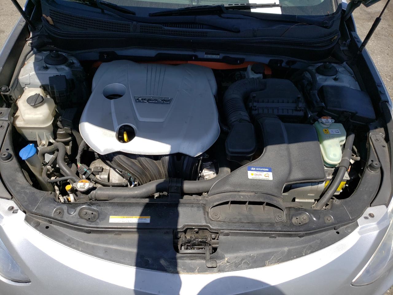 Photo 7 from auction – 2012 HYUNDAI SONATA HYB with VIN KMHEC4A46CA031172