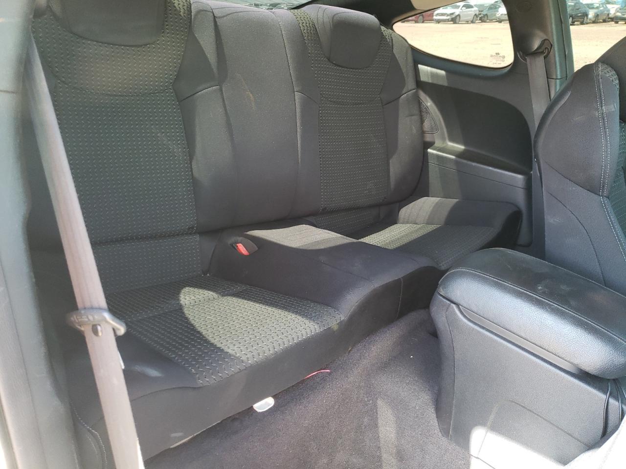 Photo 6 from auction – 2010 HYUNDAI GENESIS with VIN KMHHT6KD2AU035898