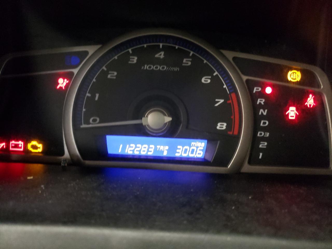 Photo 8 from auction – 2010 HONDA CIVIC with VIN 2HGFA1F36AH311364