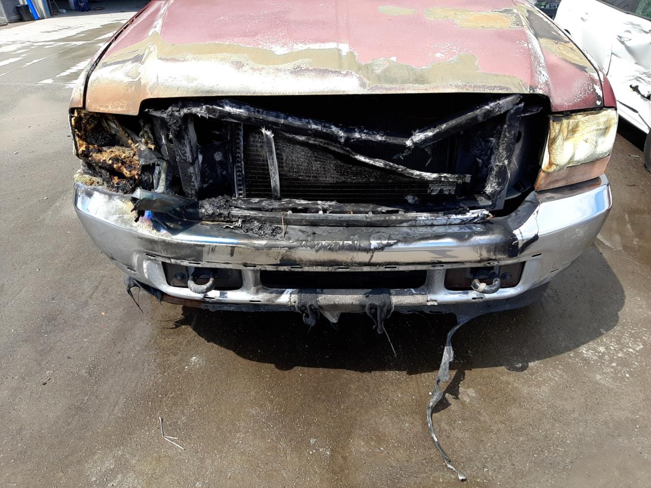 Photo 9 from auction – 2000 FORD EXCURSION with VIN 1FMNU42S0YEC33760