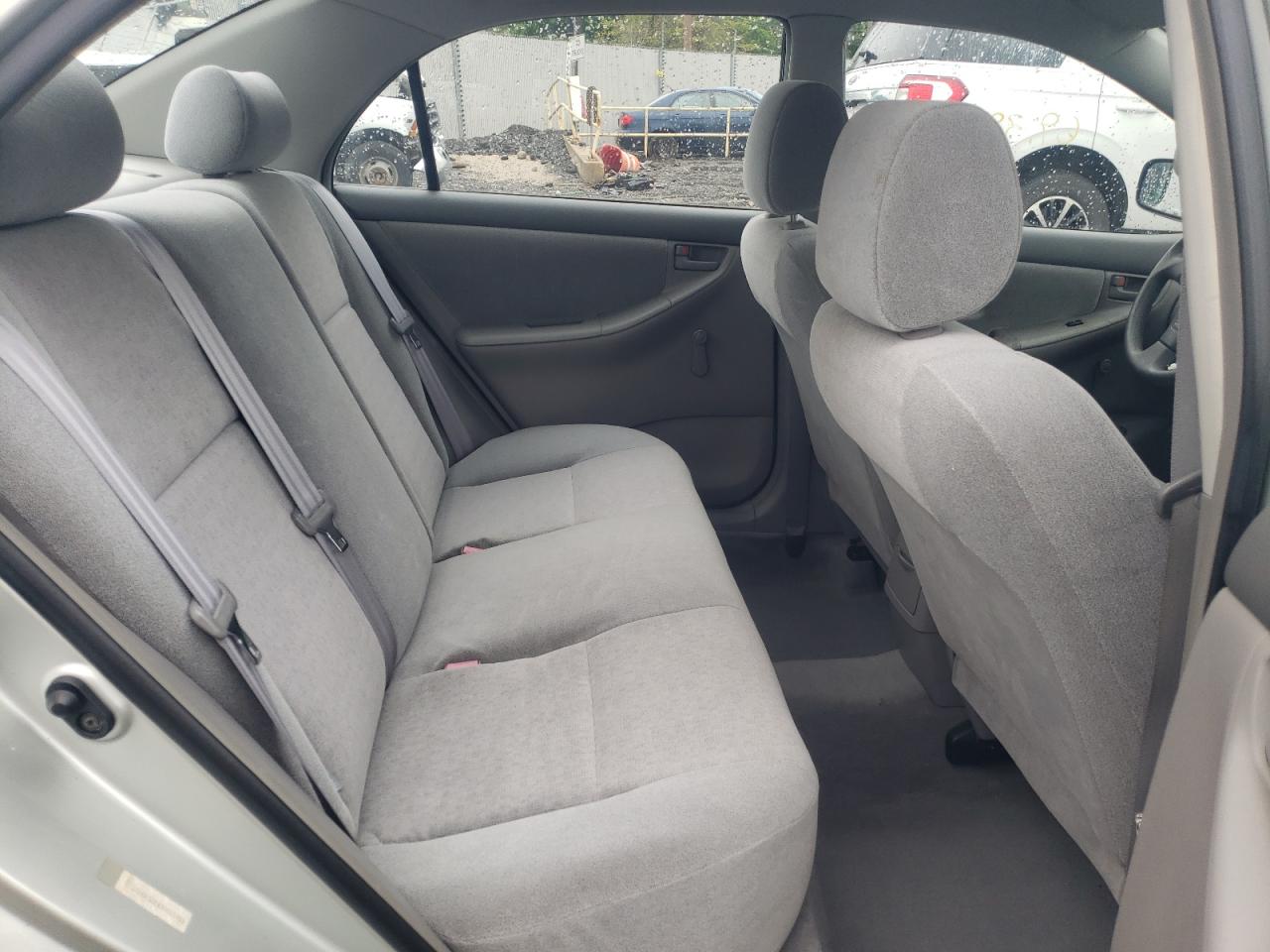 Photo 6 from auction – 2003 TOYOTA COROLLA CE with VIN JTDBR32EX30011911