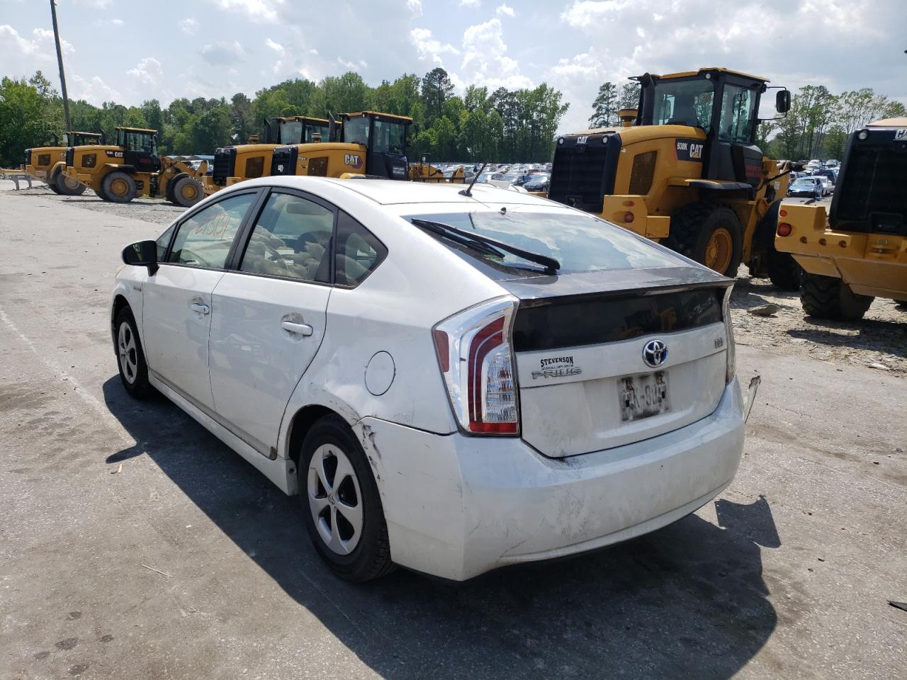 Photo 3 from auction – 2013 TOYOTA PRIUS with VIN JTDKN3DU2D5589926