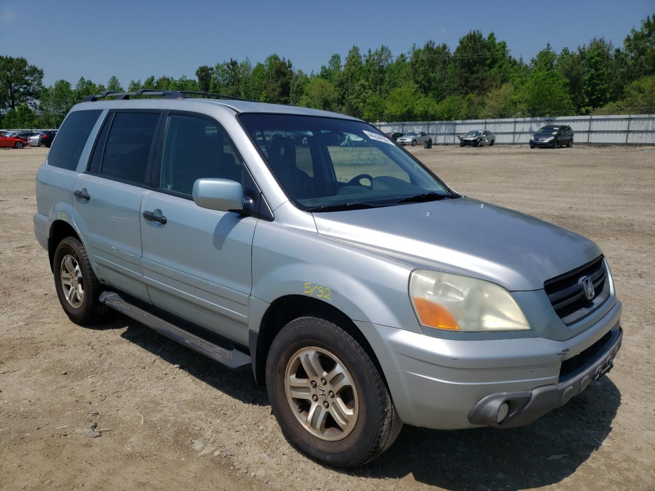 HONDA PILOT EXL 2003 with VIN 2HKYF18563H512215 - Photo from auction