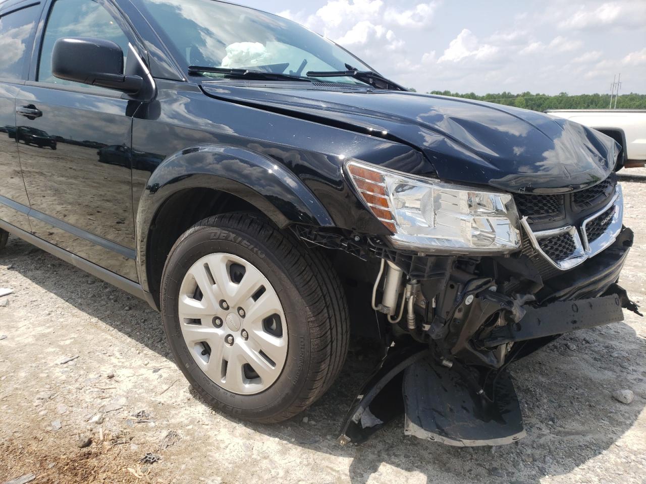 Photo 9 from auction – 2018 DODGE JOURNEY SE with VIN 3C4PDCAB2JT519107