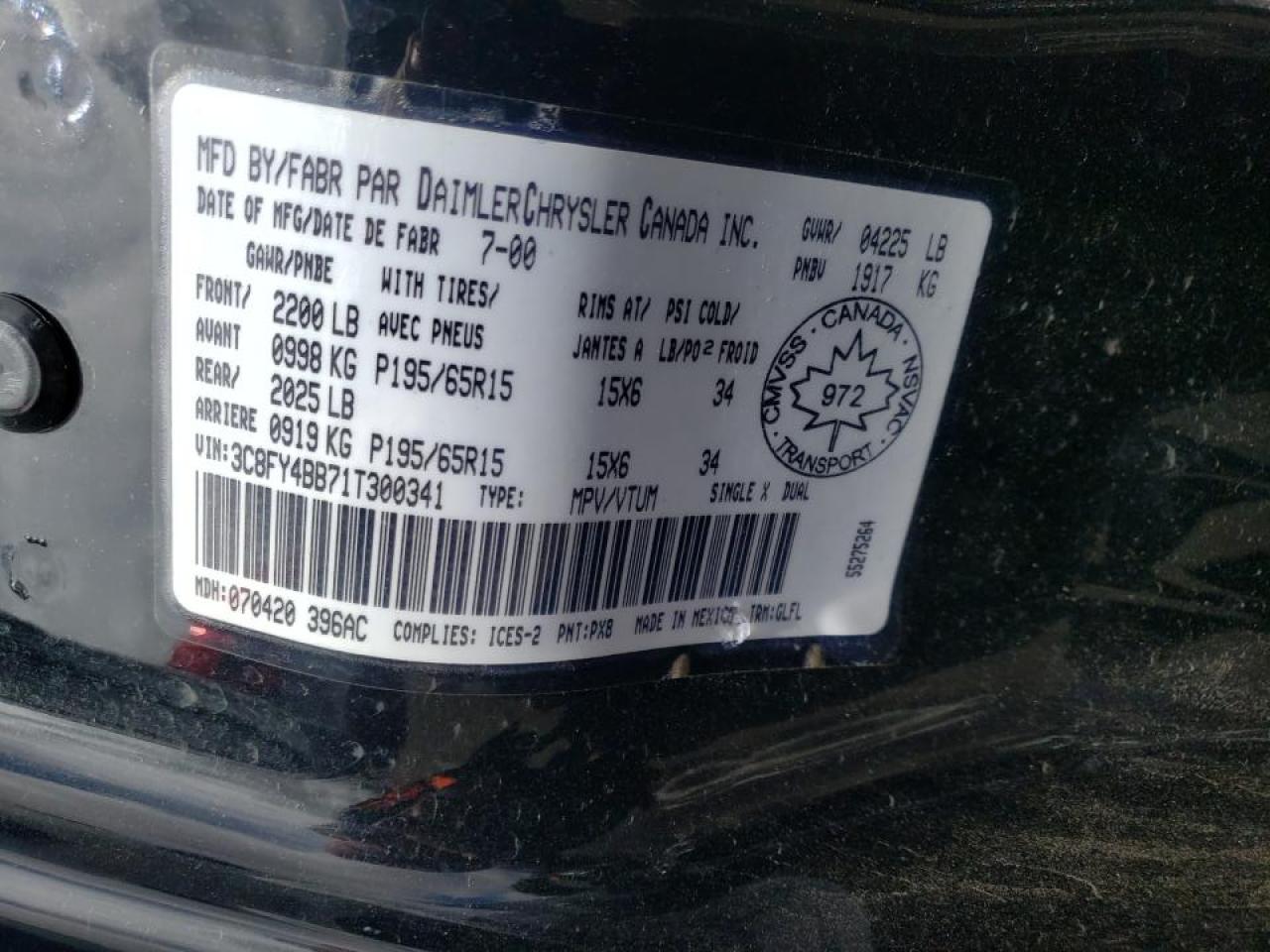 Photo 10 from auction – 2001 CHRYSLER PT CRUISER with VIN 3C8FY4BB71T300341