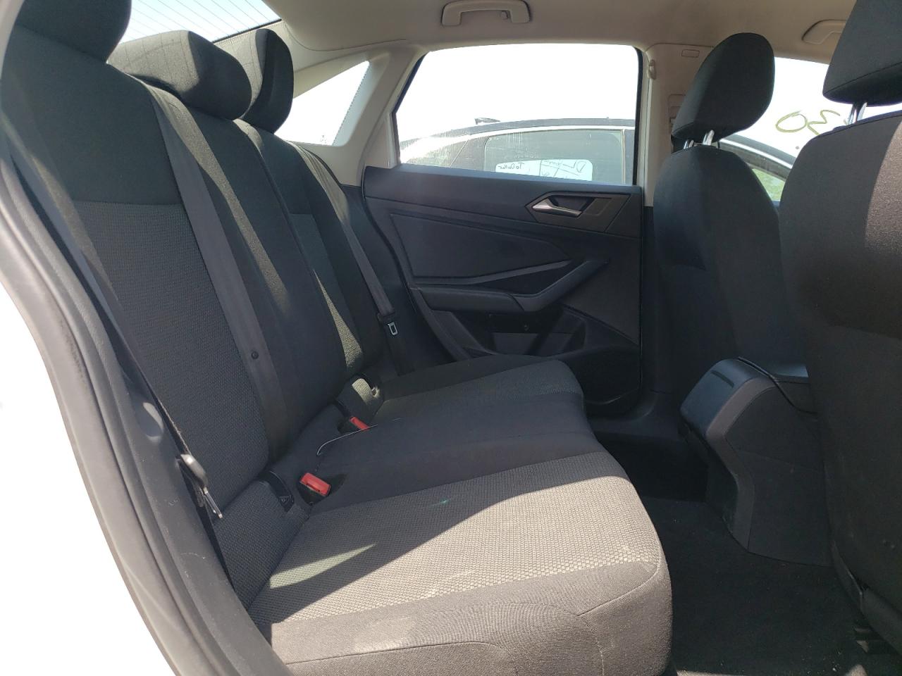 Photo 6 from auction – 2019 VOLKSWAGEN JETTA S with VIN 3VWC57BU8KM180901