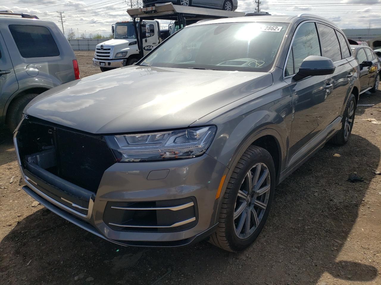 Photo 2 from auction – 2017 AUDI Q7 PRESTIG with VIN WA1VAAF73HD039130