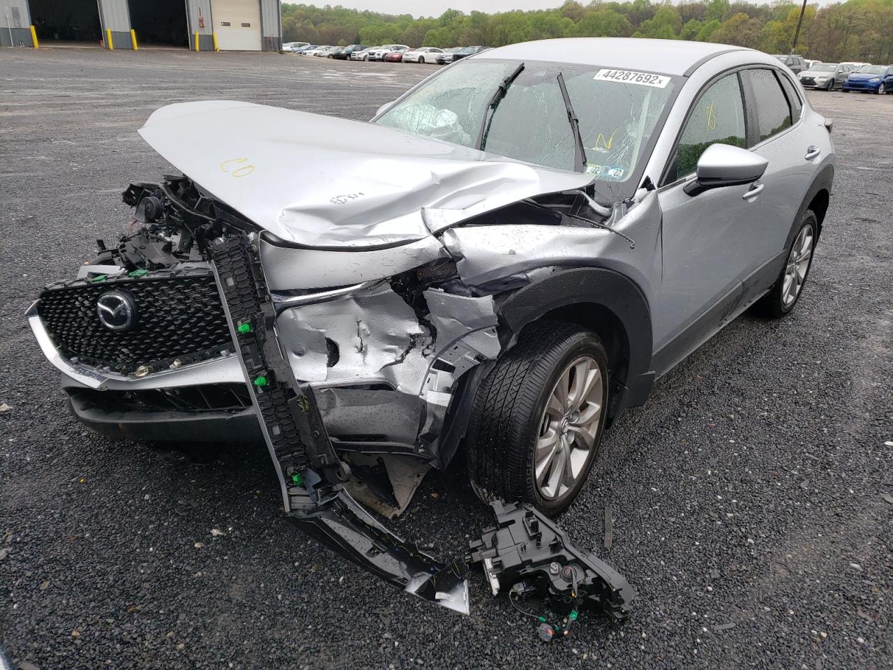 Photo 2 from auction – 2021 MAZDA CX-30 SELE with VIN 3MVDMBBL3MM263058