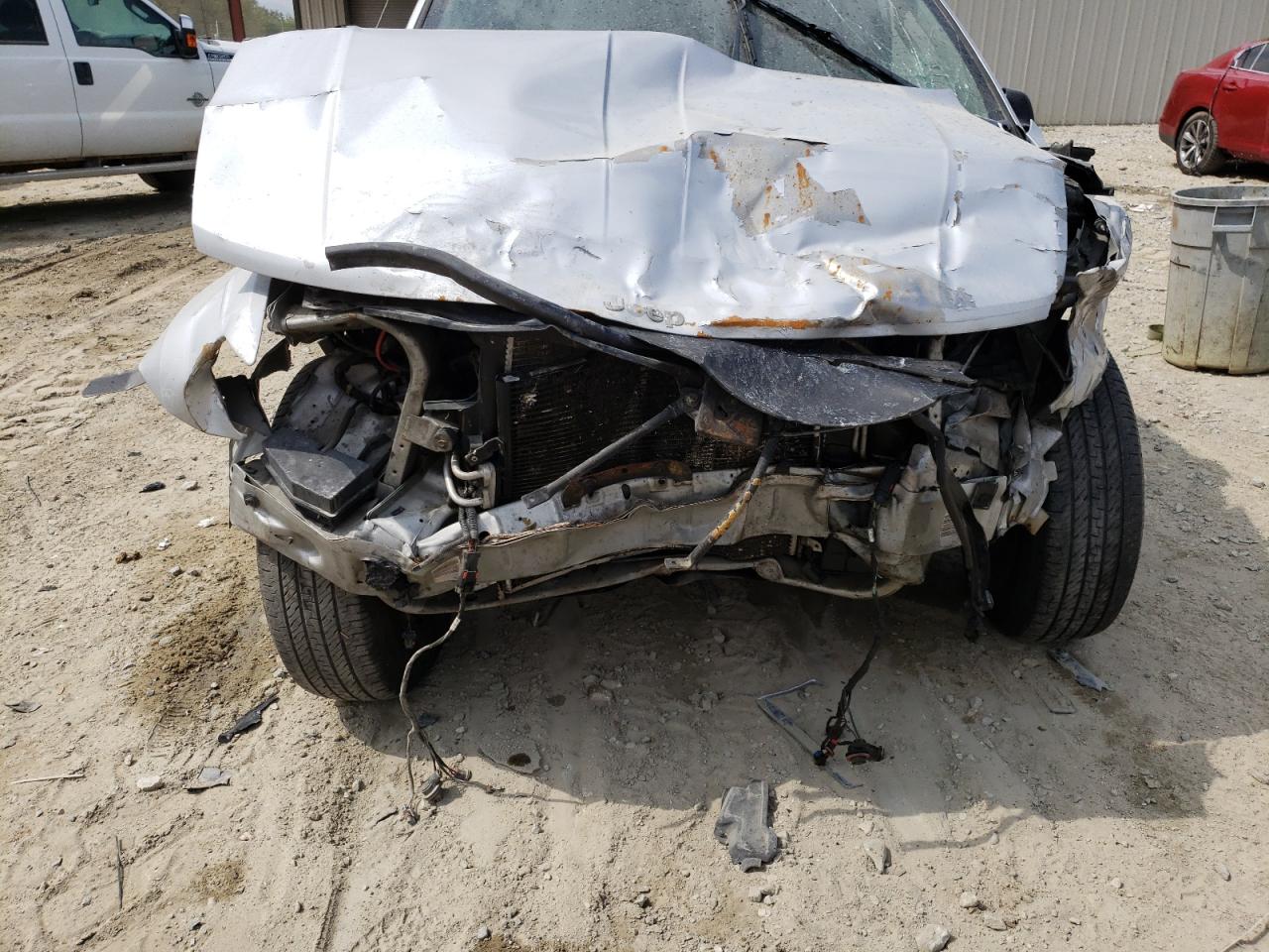 Photo 9 from auction – 2004 JEEP GRAND CHER with VIN 1J4GW48S74C227677