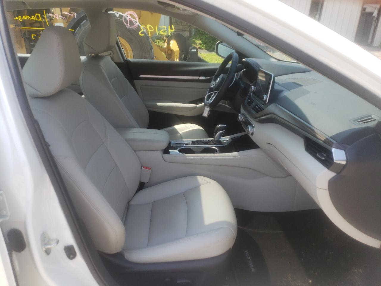 Photo 5 from auction – 2020 NISSAN ALTIMA PLA with VIN 1N4AL4FV2LN311769