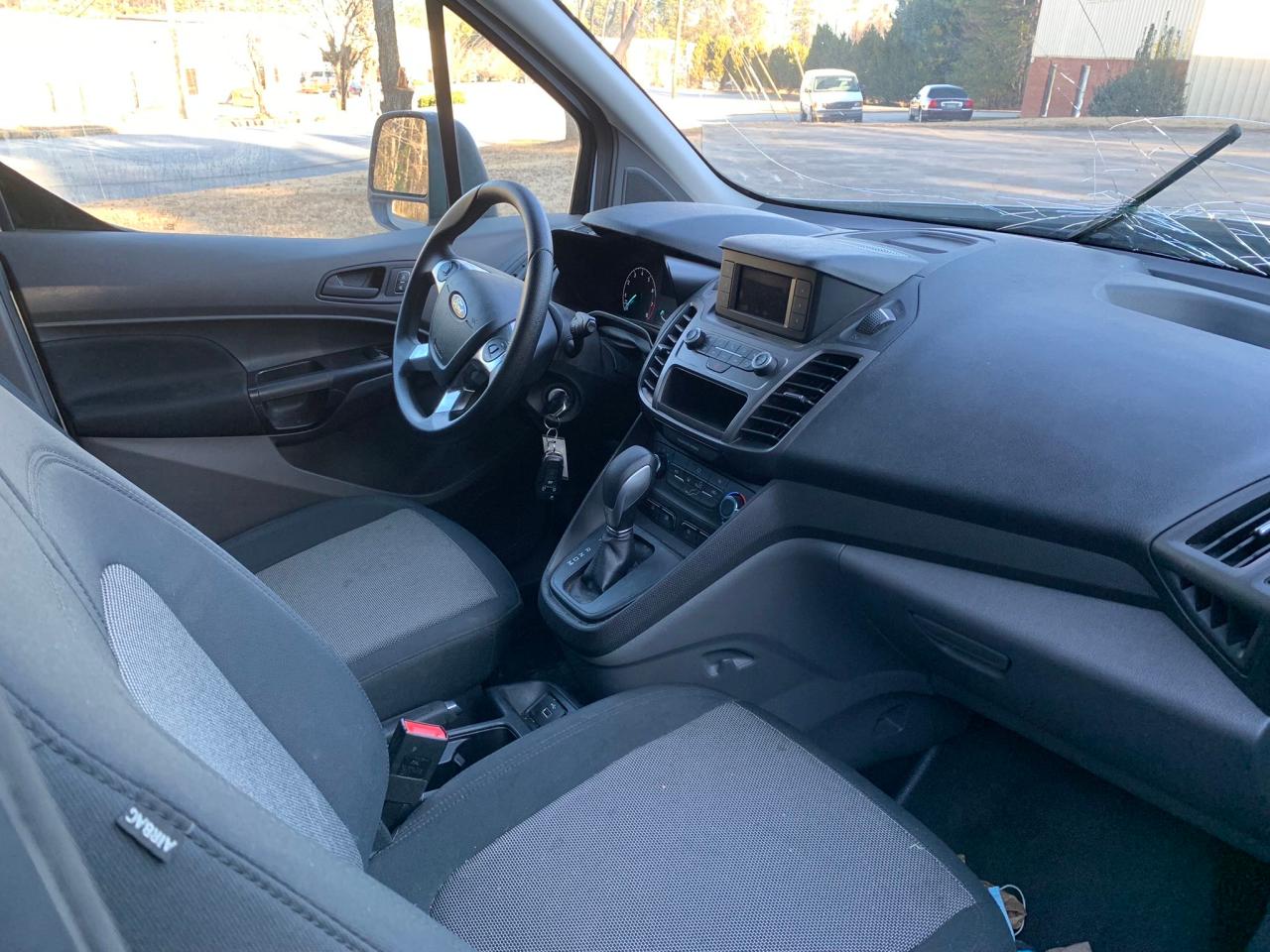 Photo 5 from auction – 2019 FORD TRANSIT CO with VIN NM0LS7E2XK1392215