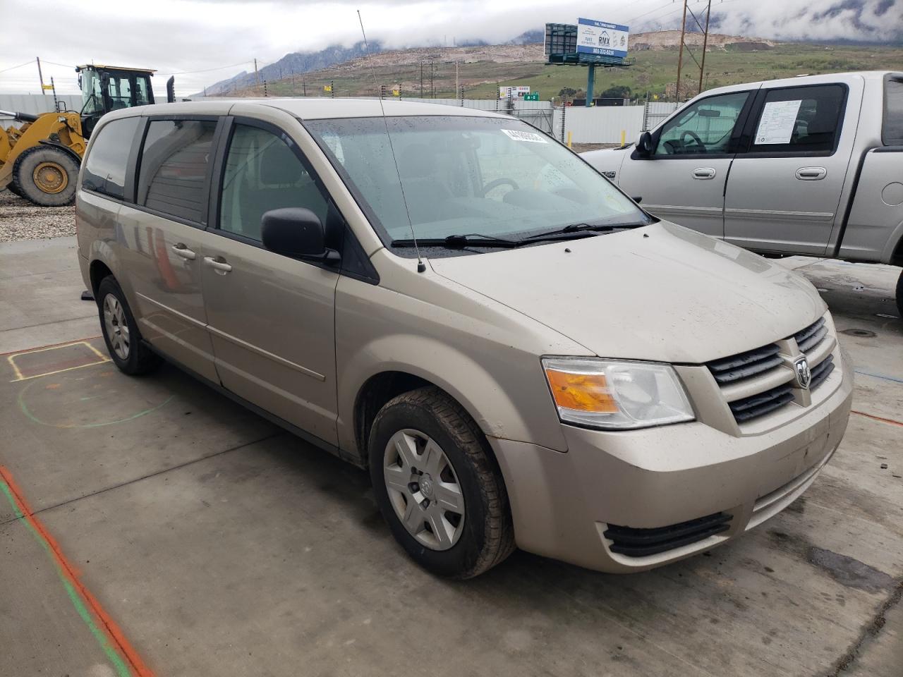 DODGE GRAND CARA 2009 with VIN 2D8HN44E29R648574 - Photo from auction