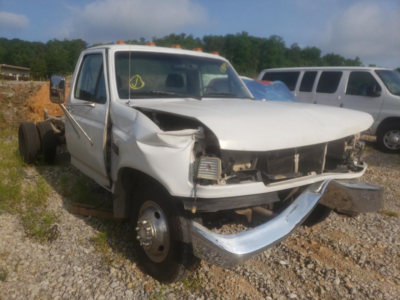 FORD F350 1995 with VIN 1FDJF37G6SNB06834 - Photo from auction