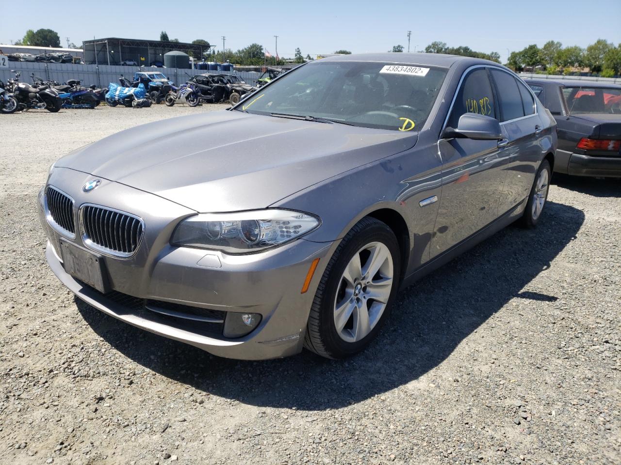 Photo 2 from auction – 2013 BMW 528 XI with VIN WBAXH5C56DDW15059