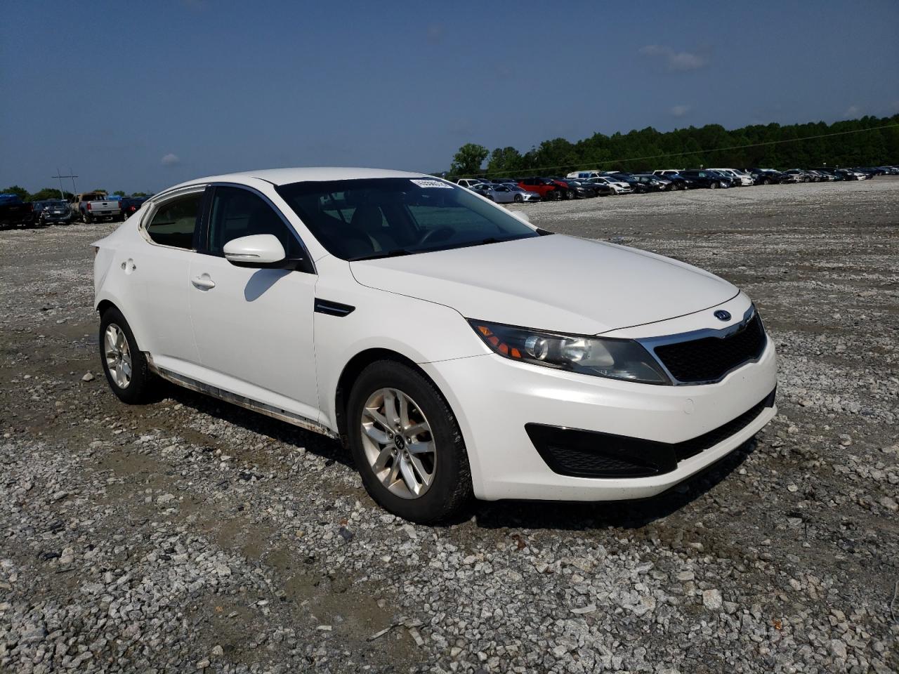 KIA OPTIMA LX 2011 with VIN KNAGM4A7XB5182041 - Photo from auction