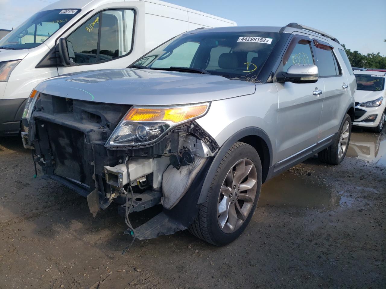 Photo 2 from auction – 2012 FORD EXPLORER L with VIN 1FMHK7F8XCGA11792