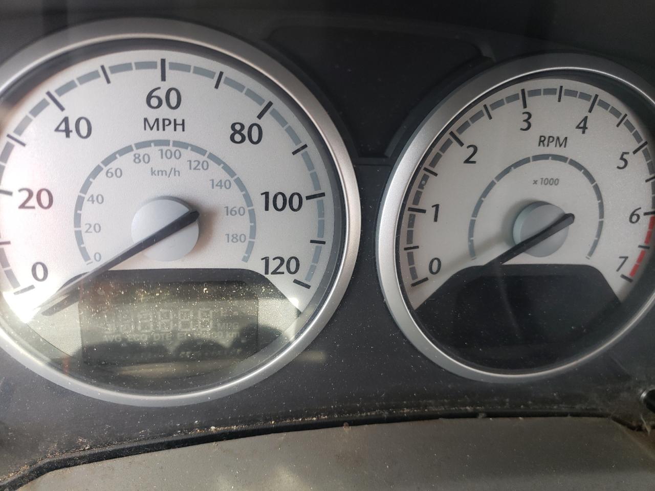 Photo 8 from auction – 2010 CHRYSLER TOWN & COU with VIN 2A4RR5D12AR422043