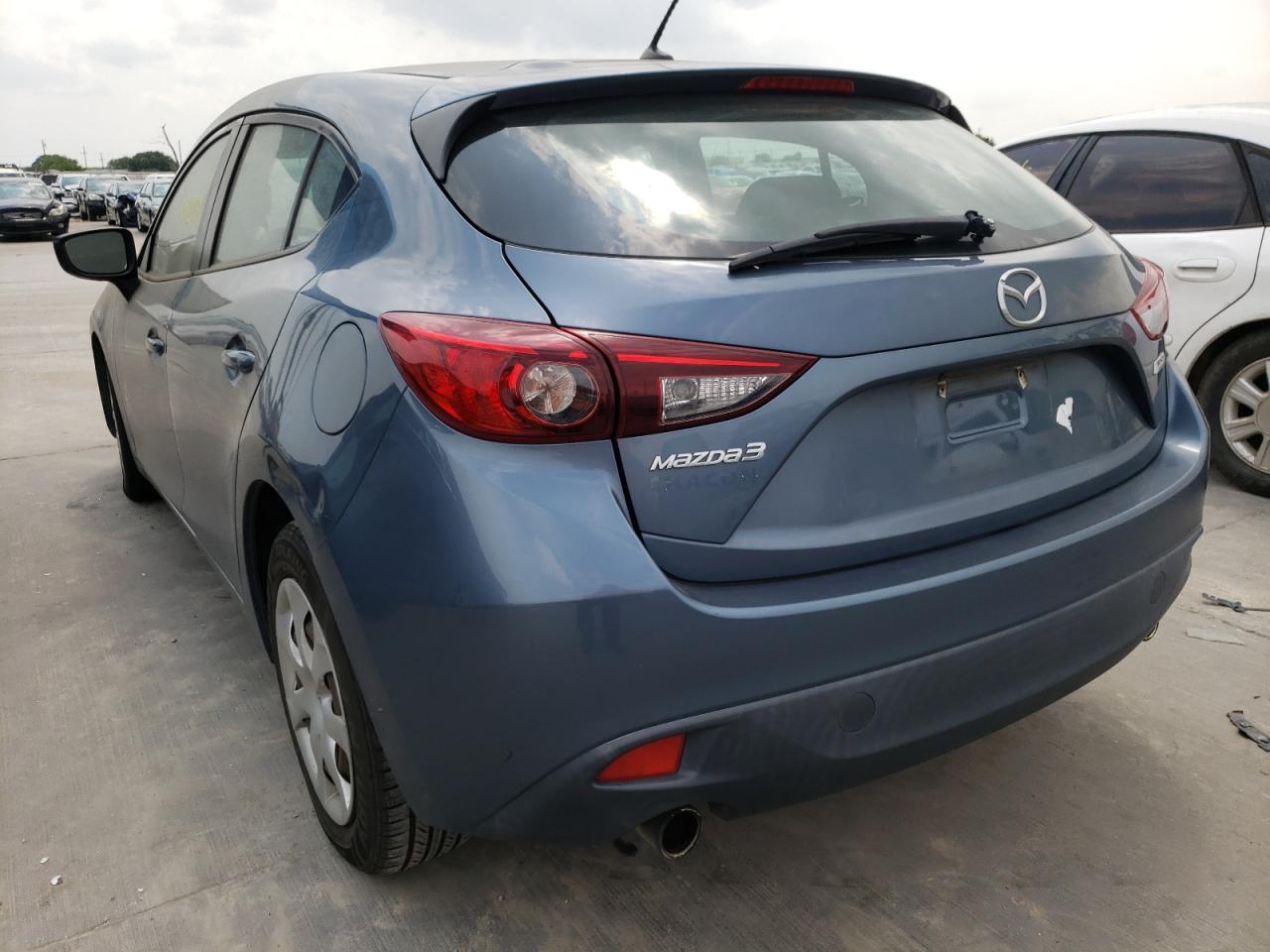 Photo 3 from auction – 2015 MAZDA 3 SPORT with VIN 3MZBM1K70FM217922