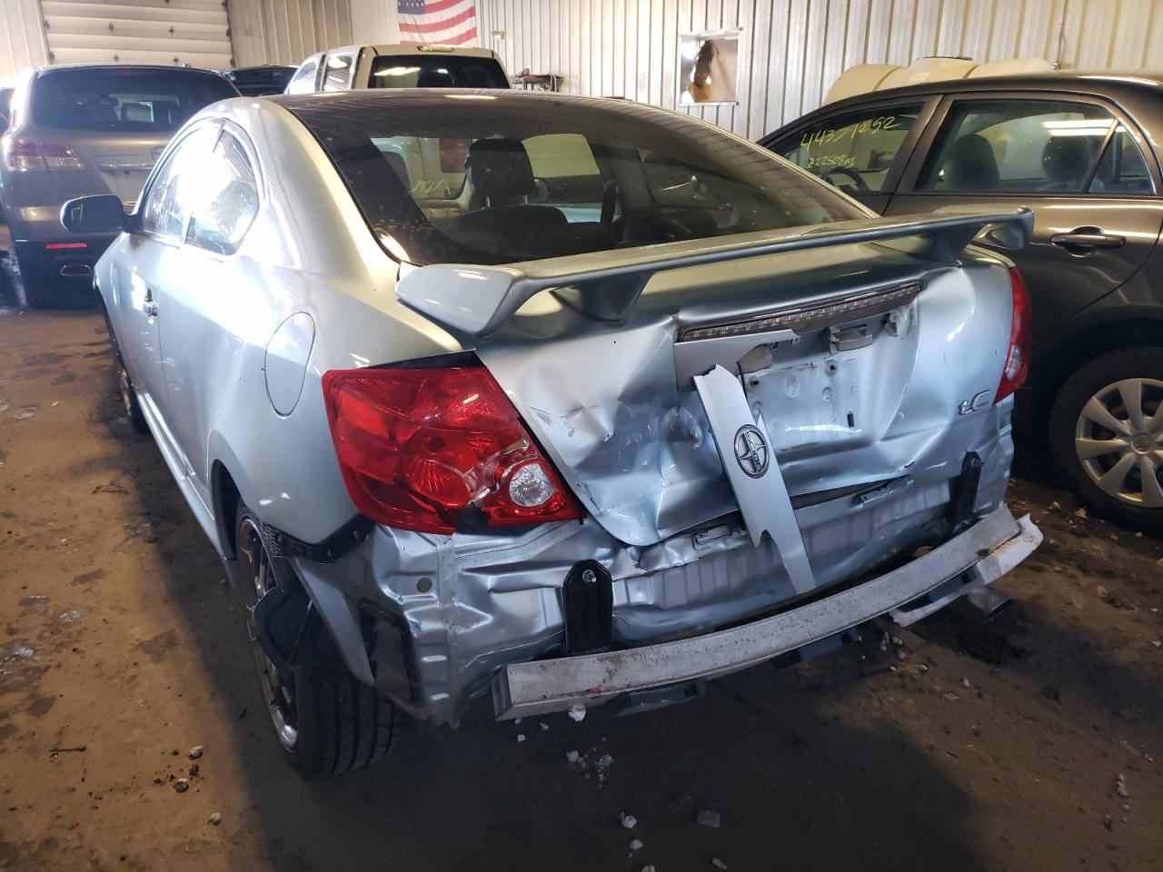 Photo 3 from auction – 2007 SCION TC with VIN JTKDE177970147674