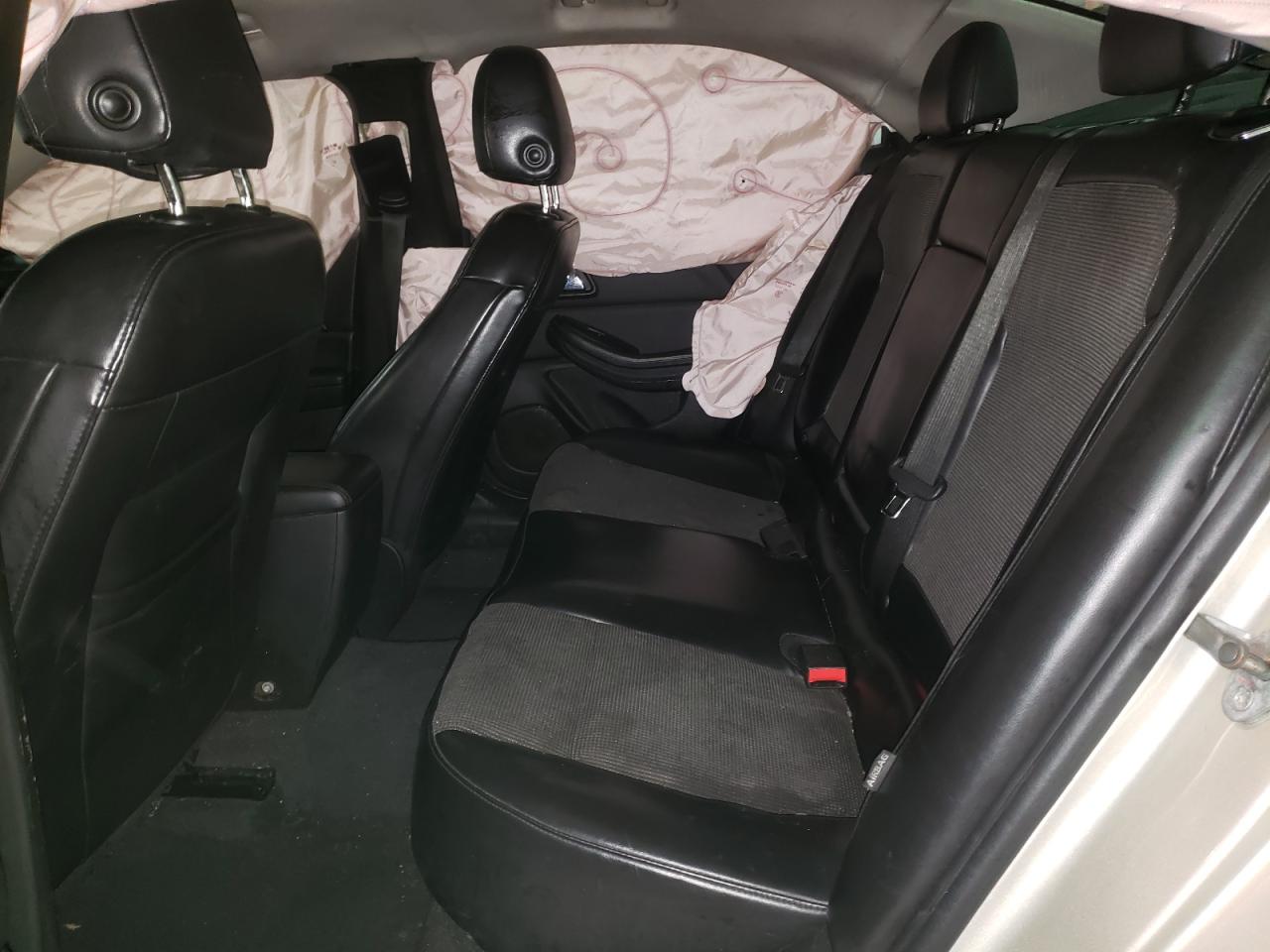 Photo 6 from auction – 2014 CHEVROLET MALIBU with VIN 1G11C5SL5EF177060