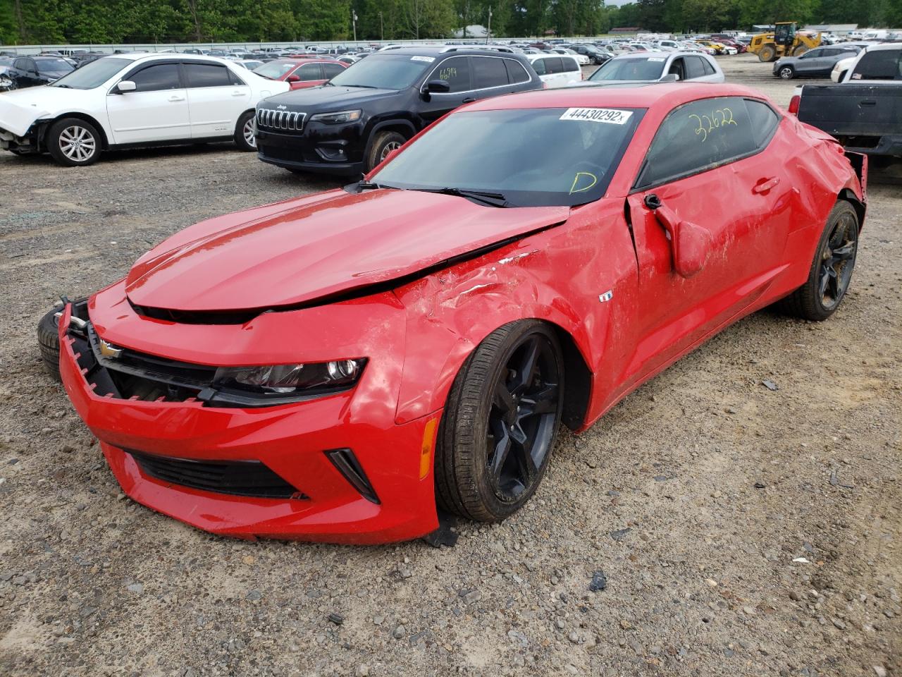 Photo 2 from auction – 2018 CHEVROLET CAMARO LT with VIN 1G1FB1RX0J0153479