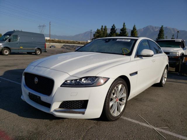 Photo 2 from auction – 2017 JAGUAR XF PREMIUM with VIN SAJBD4BNXHCY48783