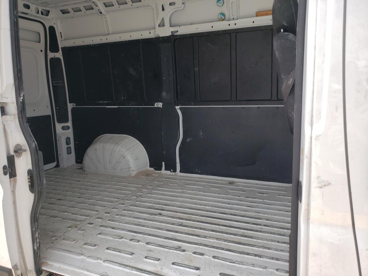 Photo 6 from auction – 2019 RAM PROMASTER with VIN 3C6TRVBG1KE547905