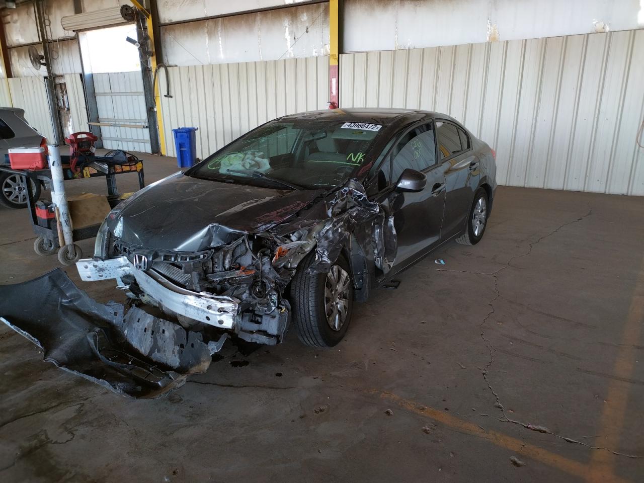 Photo 2 from auction – 2012 HONDA CIVIC LX with VIN 19XFB2F51CE090418