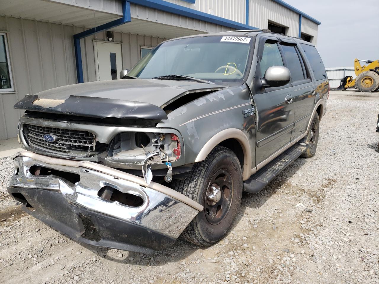 Photo 2 from auction – 1999 FORD EXPEDITION with VIN 1FMRU17L0XLB37588
