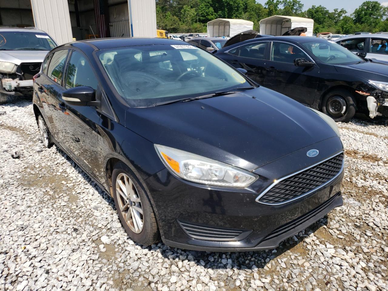 FORD FOCUS SE 2015 with VIN 1FADP3K28FL262567 - Photo from auction