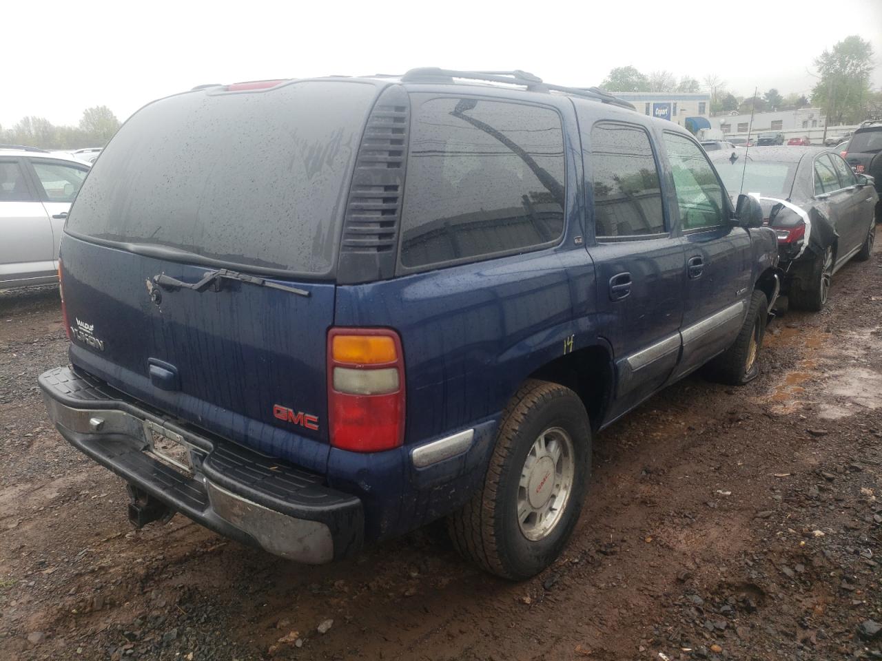 Photo 4 from auction – 2001 GMC YUKON with VIN 1GKEK13TX1H272809