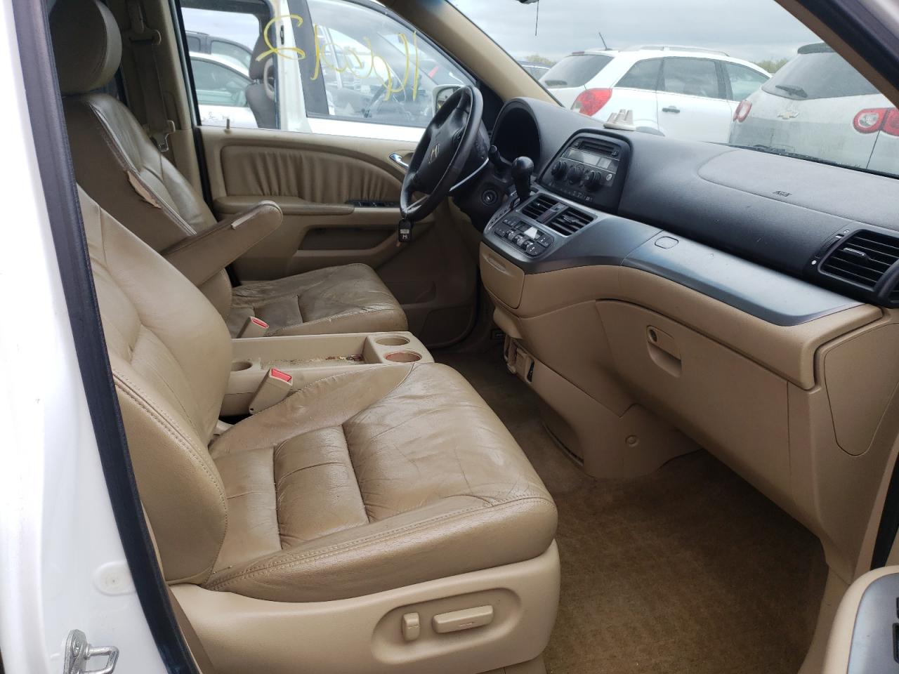 Photo 5 from auction – 2009 HONDA ODYSSEY EX with VIN 5FNRL386X9B402843