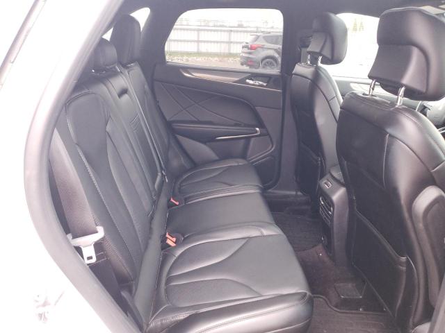 Photo 6 from auction – 2017 LINCOLN MKC SELECT with VIN 5LMCJ2D93HUL33949