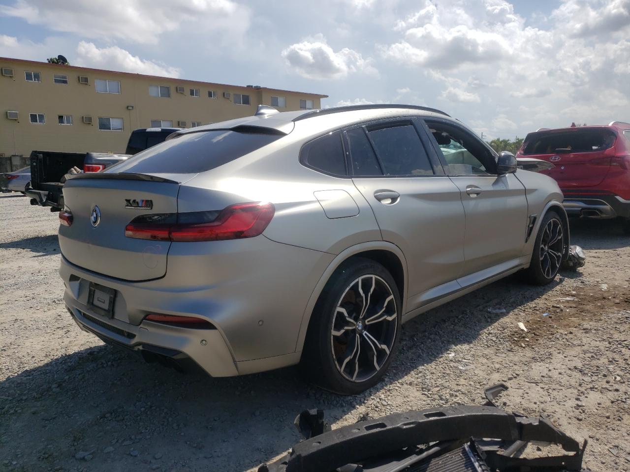 Photo 4 from auction – 2020 BMW X4 M COMPE with VIN 5YMUJ0C0XL9C51421