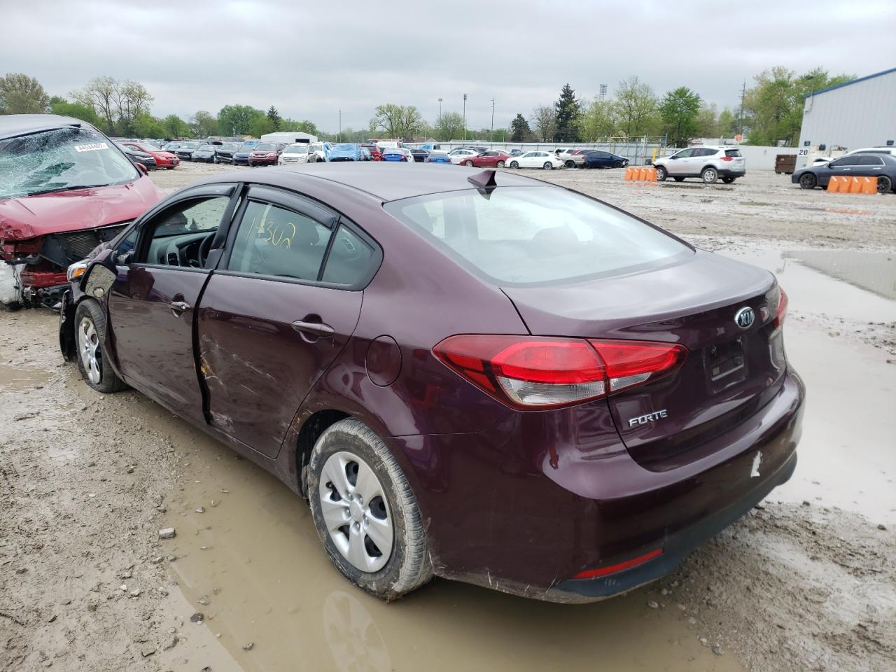 Photo 15 from auction – 2018 KIA FORTE LX with VIN 3KPFK4A71JE275523