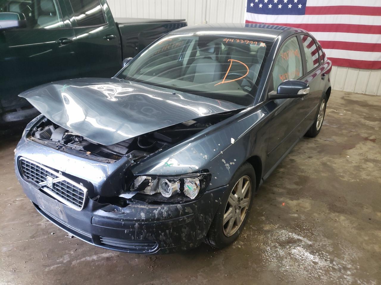 Photo 2 from auction – 2007 VOLVO S40 2.4I with VIN YV1MS382772268183