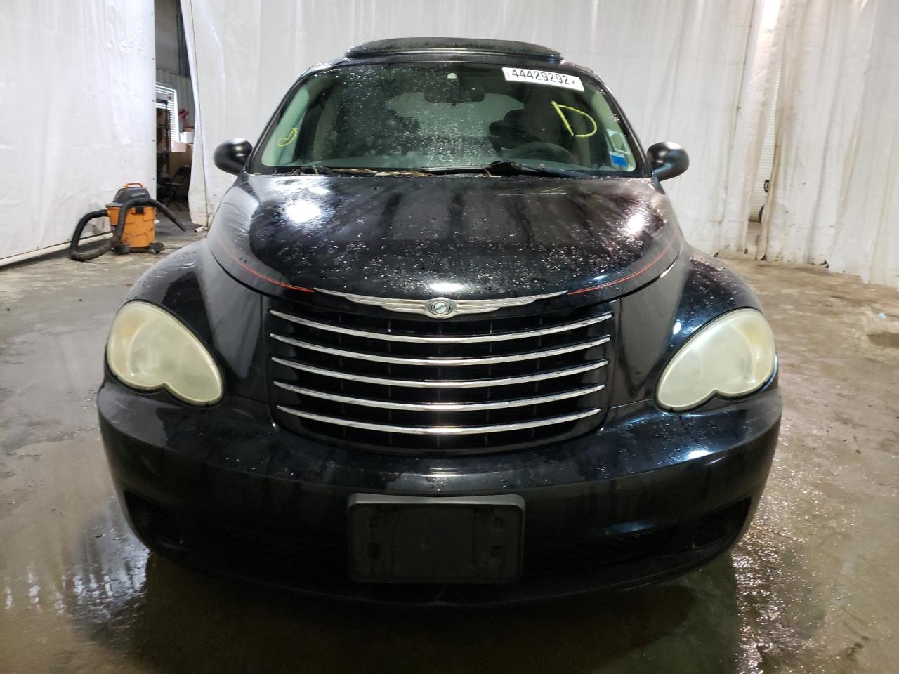 Photo 9 from auction – 2006 CHRYSLER PT CRUISER with VIN 3A4FY58B06T205278