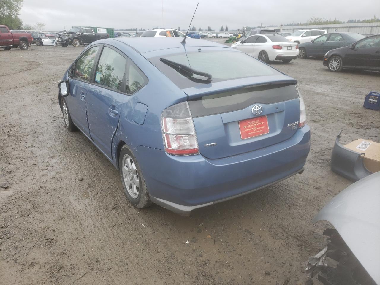 Photo 3 from auction – 2005 TOYOTA PRIUS with VIN JTDKB20U253094955