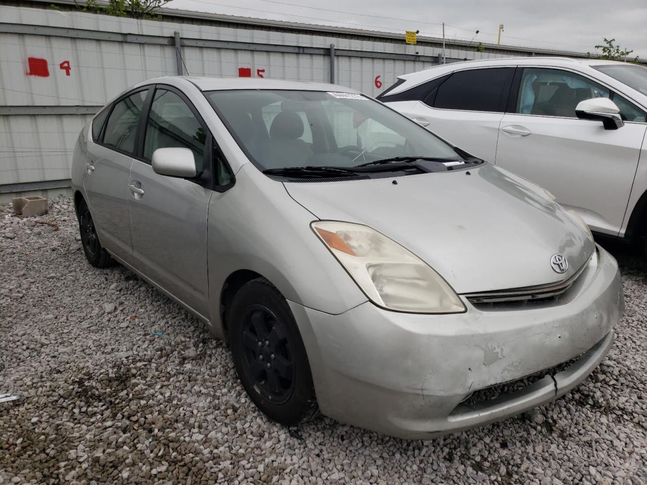 TOYOTA PRIUS 2004 with VIN JTDKB22U740071278 - Photo from auction