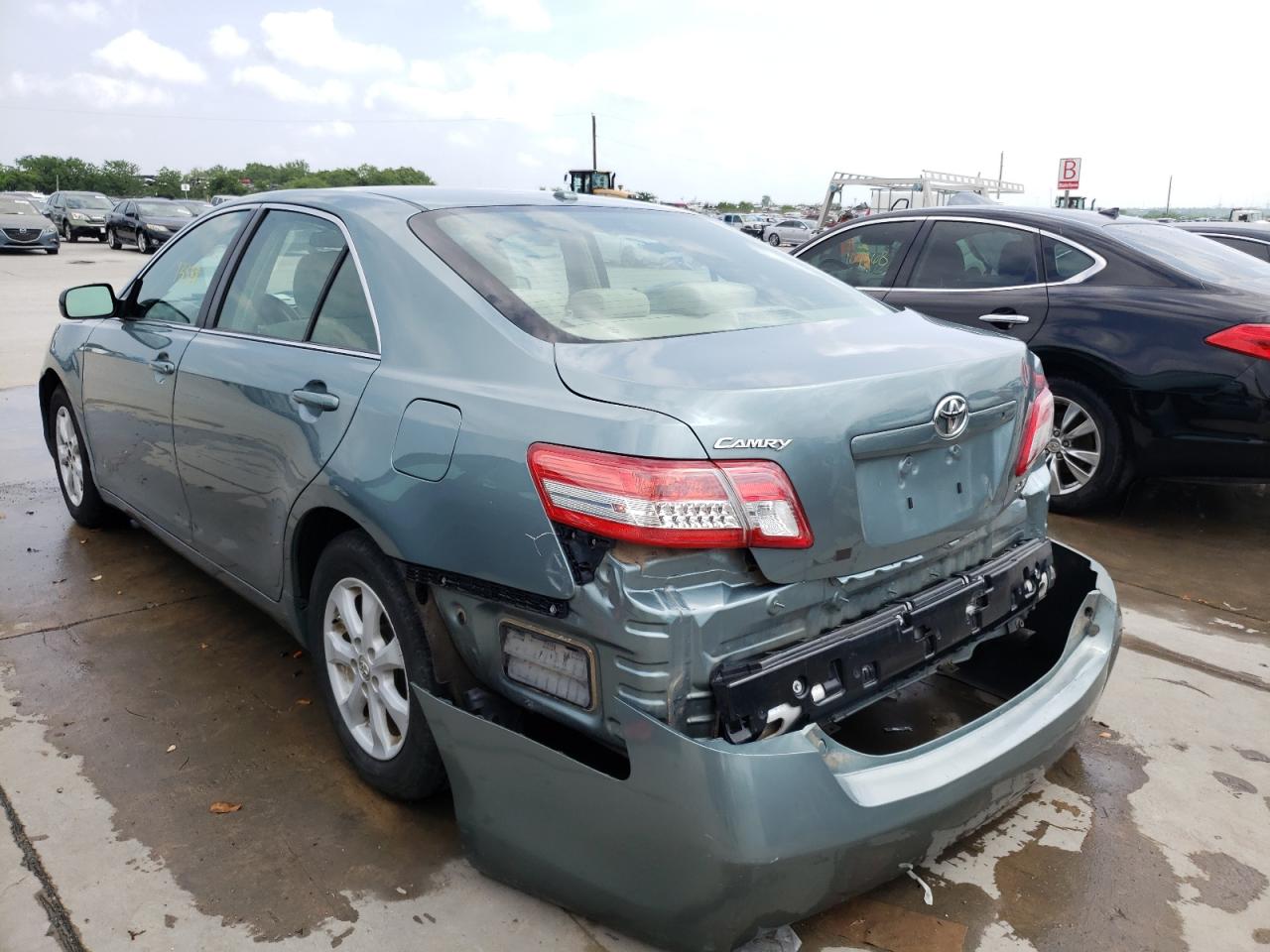 Photo 3 from auction – 2010 TOYOTA CAMRY BASE with VIN 4T1BF3EK2AU574463