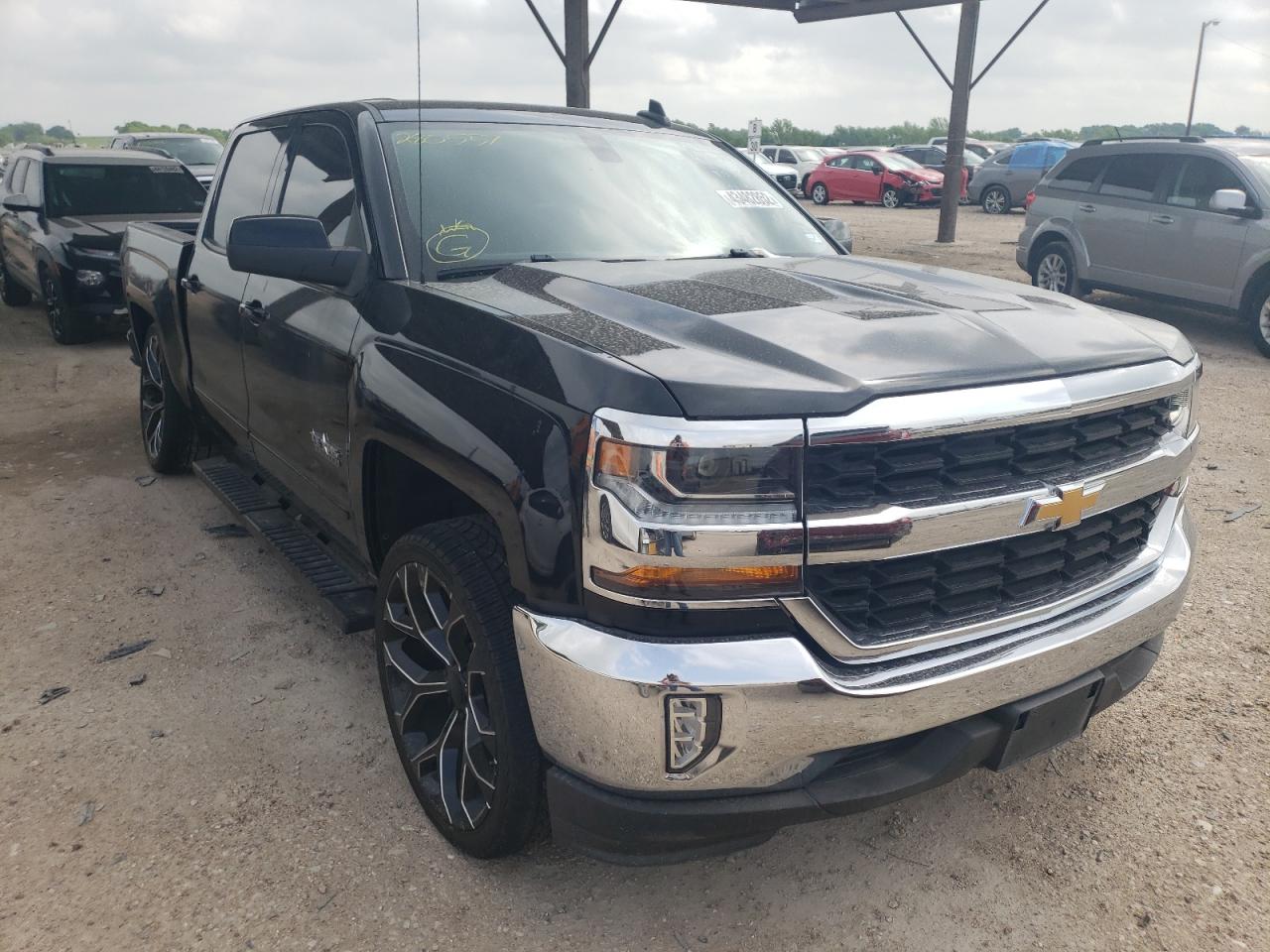 Photo 14 from auction – 2018 CHEVROLET 1500 with VIN 3GCUCRER8JG280557